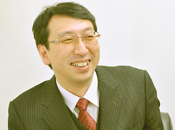 ネットスクール代表取締役社長の桑原知之氏